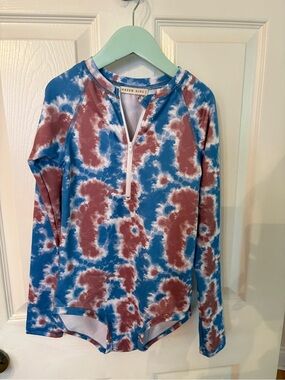 NWOT Haven Kids Girl’s Blue & Rust Tie-Dye Long Sleeve Rash Guard